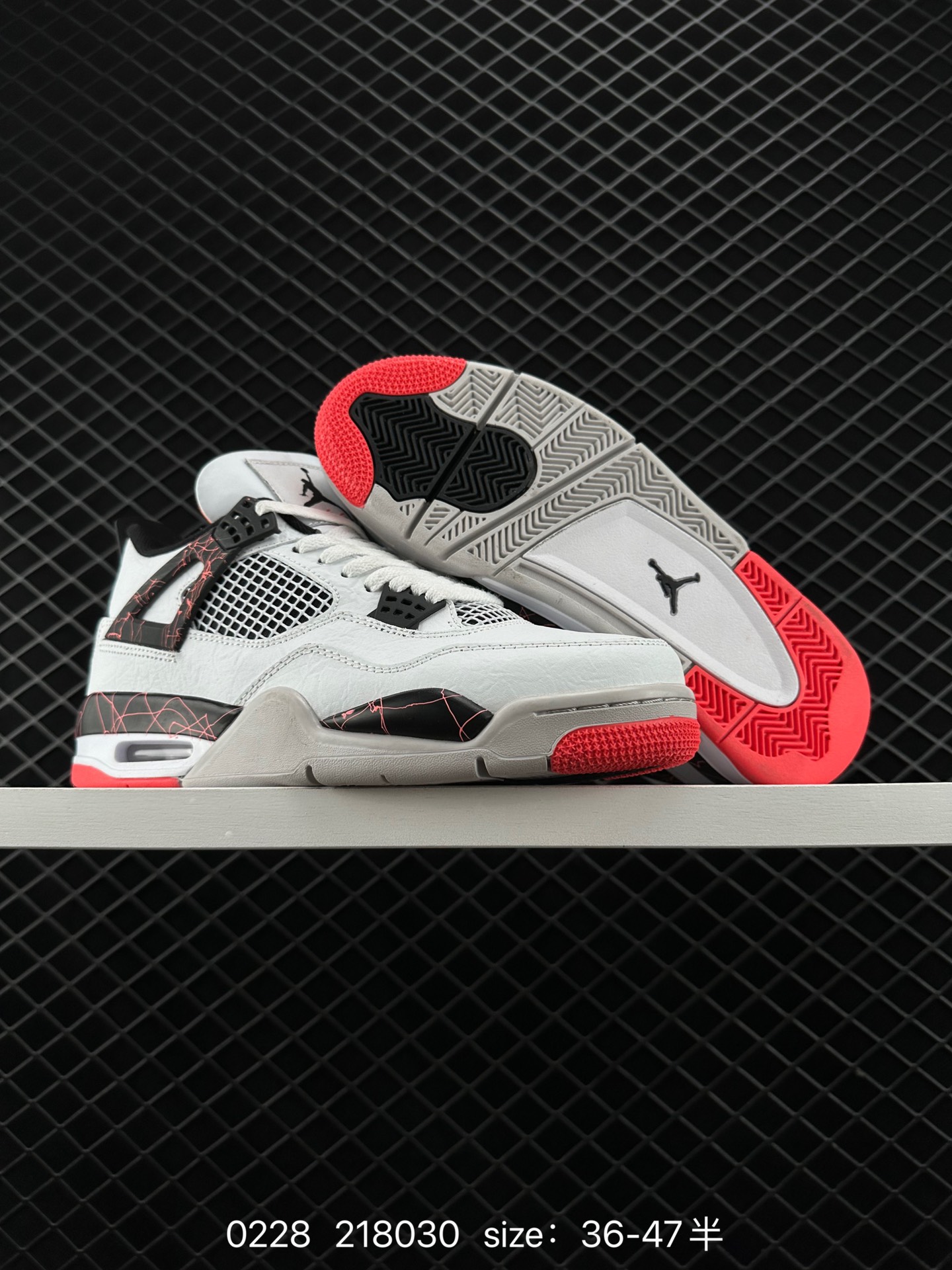 Nike Air Jordan 4 Retro OG”Fire Red“